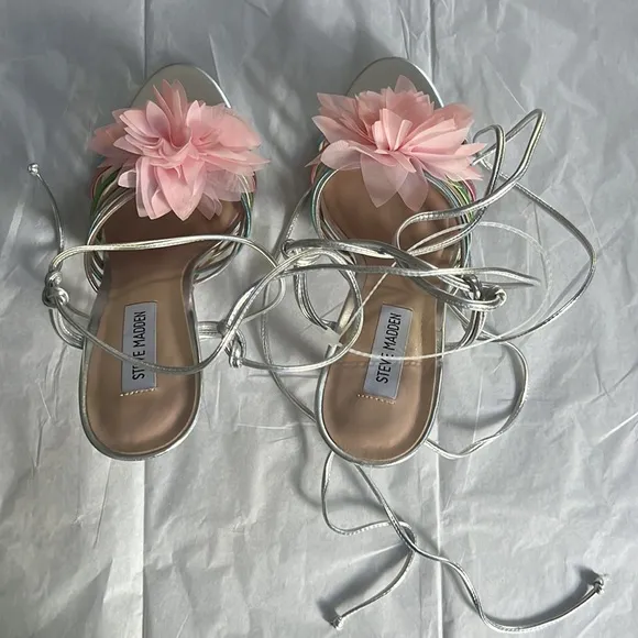 Steve Madden Jolisa Metallic Flower Ankle Wrap Dress Sandals