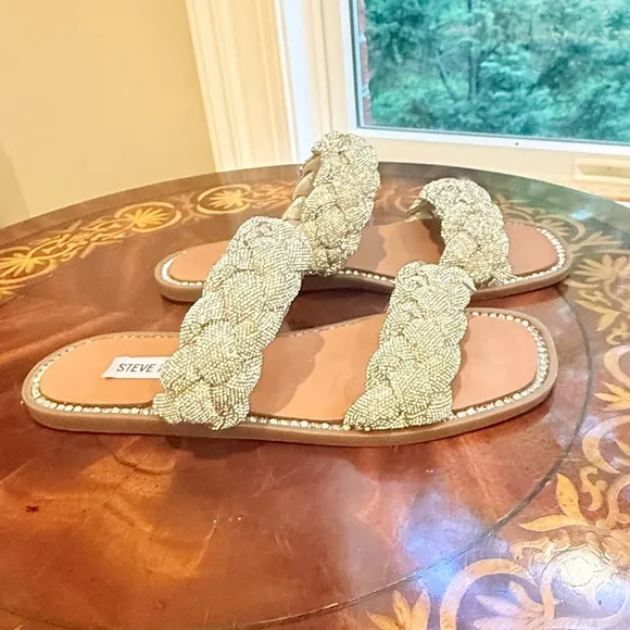 Steve Madden Newbie Silver Rhinestone Braided Slide Flat Sandals Size 7 MSRP$100