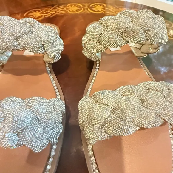 Steve Madden Newbie Silver Rhinestone Braided Slide Flat Sandals Size 7 MSRP$100
