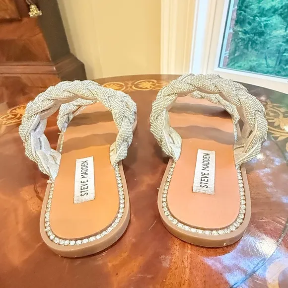 Steve Madden Newbie Silver Rhinestone Braided Slide Flat Sandals Size 7 MSRP$100