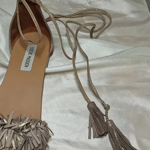 Steve Madden wrap up women's sandals size 7
