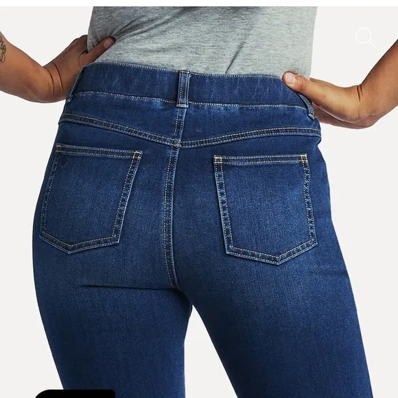 Straight-Leg | 4-Pocket Betabrand Yoga Denim (Dark Vintage Wash)