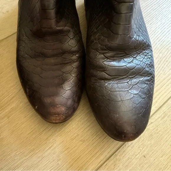Stuart Weitzman - Cognac Python Embossed Boots