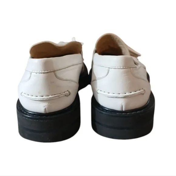 Stuart Weitzman Mila Lift Cream Leather Lug Sole Flats Size 6