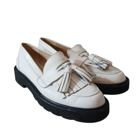 Stuart Weitzman Mila Lift Cream Leather Lug Sole Flats Size 6