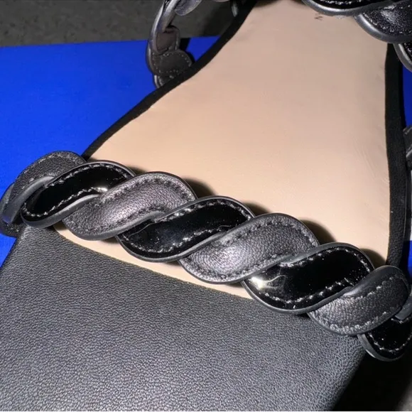 Stuart Weitzman Twistie Flat Sandals