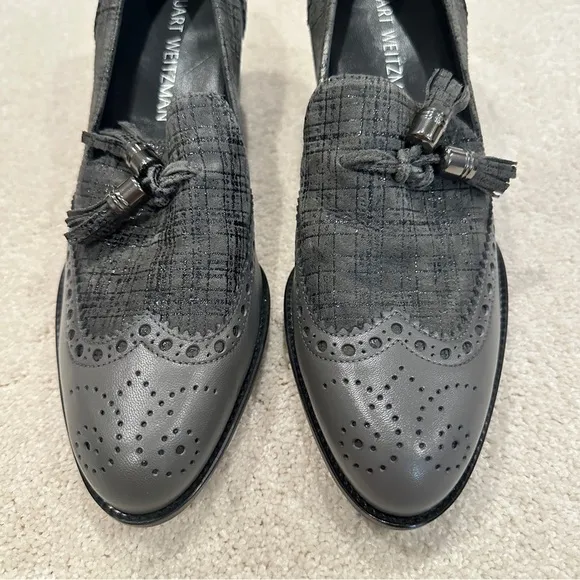 Stuart Weitzman Women’s Black &amp; Gray Heels Brogue Loafers Tassel Accent sz 8.5