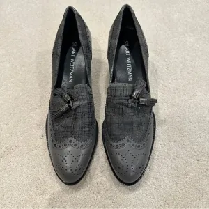 Stuart Weitzman Women’s Black &amp; Gray Heels Brogue Loafers Tassel Accent sz 8.5