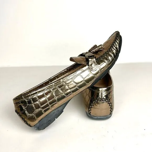Stuart Weitzman Metallic Croc Embossed Topstitch Moccasin Loafer With Tassel 7,5