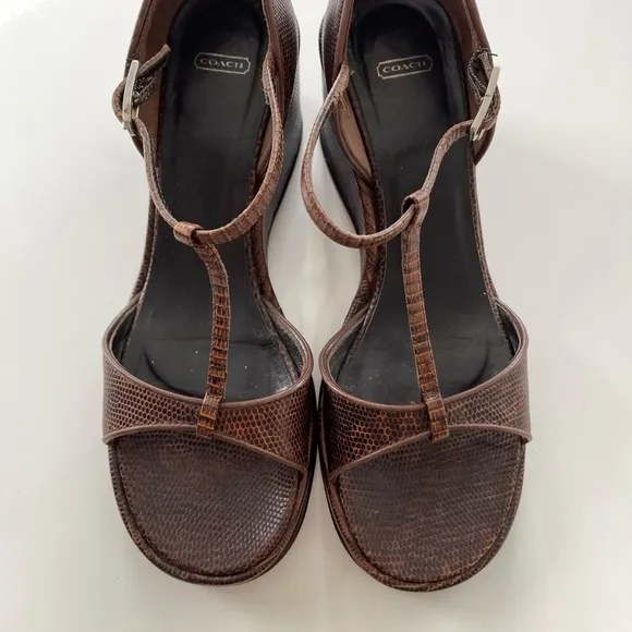 Stunning Vintage Leather Coach Wedge Sandals - 6.5