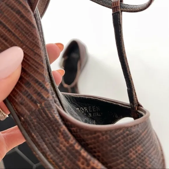 Stunning Vintage Leather Coach Wedge Sandals - 6.5