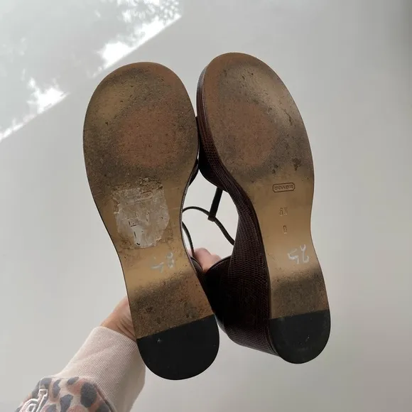 Stunning Vintage Leather Coach Wedge Sandals - 6.5