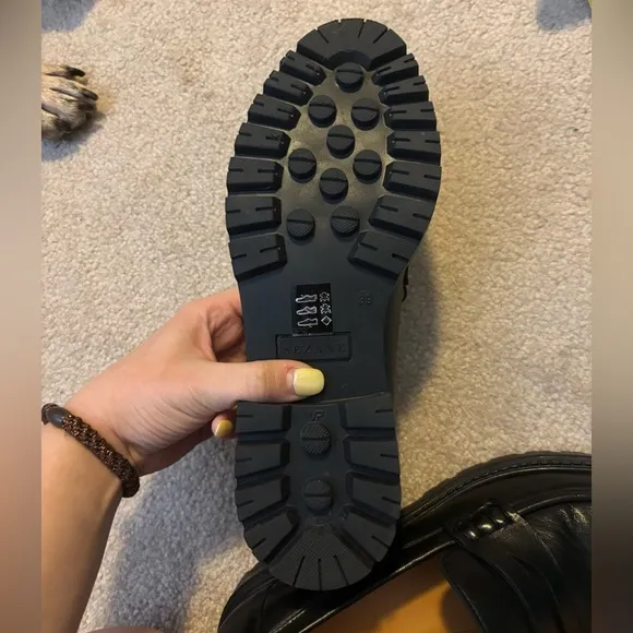 Sézane Albane Loafers 39
