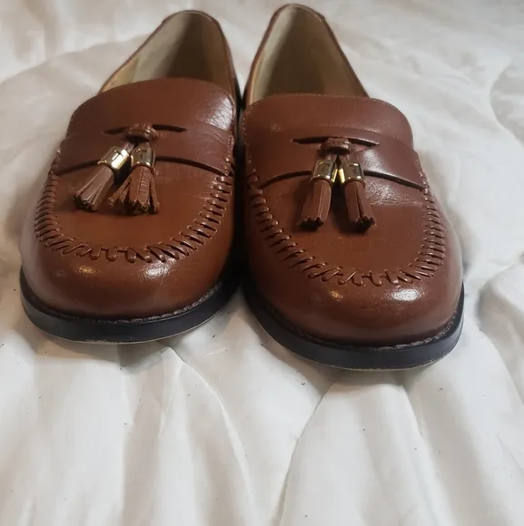 Talbot's Laura Tasseled Leather Loafers with Gold Tone Horse Bit Hardware Sz 7.5
