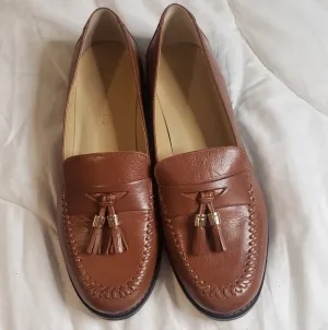 Talbot's Laura Tasseled Leather Loafers with Gold Tone Horse Bit Hardware Sz 7.5