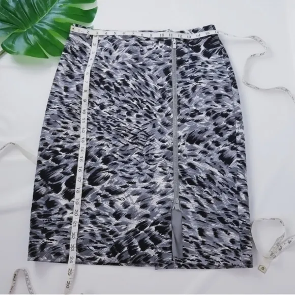 Talbots Sexy Pencil Skirt Front Zipper Sz 8