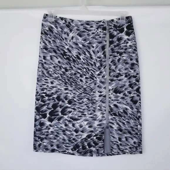 Talbots Sexy Pencil Skirt Front Zipper Sz 8