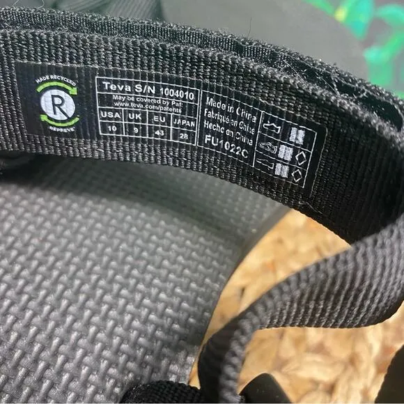 Teva universal original black strap Velcro sandals