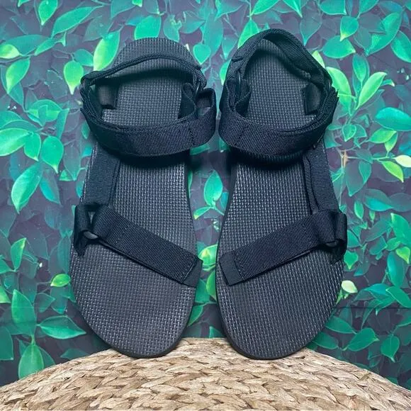 Teva universal original black strap Velcro sandals