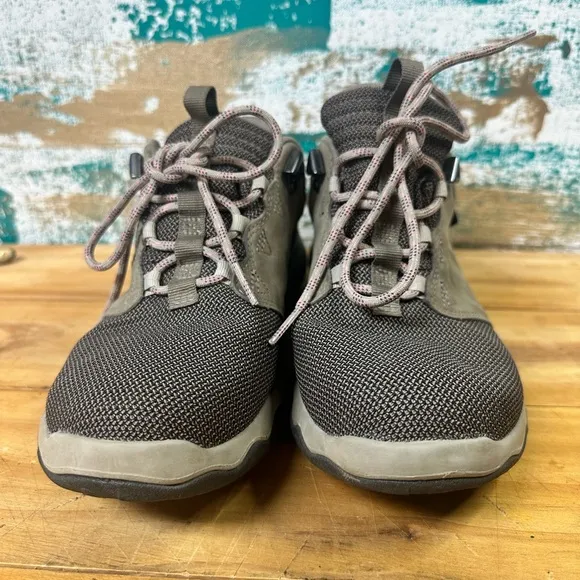 TEVA Women's Arrowood  Hiking Trail Sneakers sz 7.5 Brown waterproof