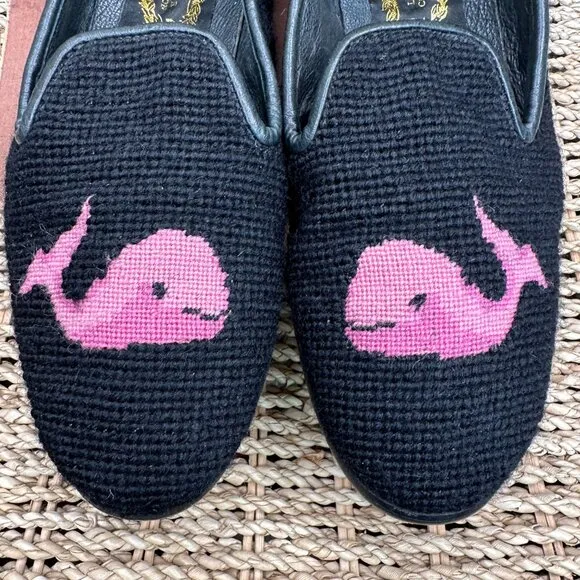 The Larkspur Collection Needlepoint Whale Loafers Black Pink Sz 8
