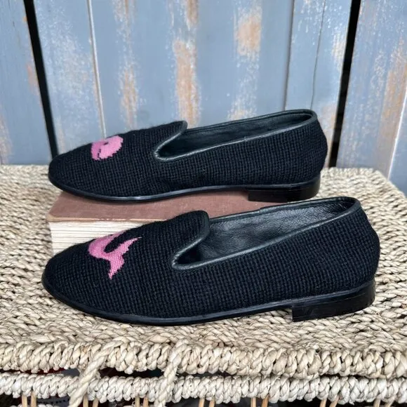 The Larkspur Collection Needlepoint Whale Loafers Black Pink Sz 8