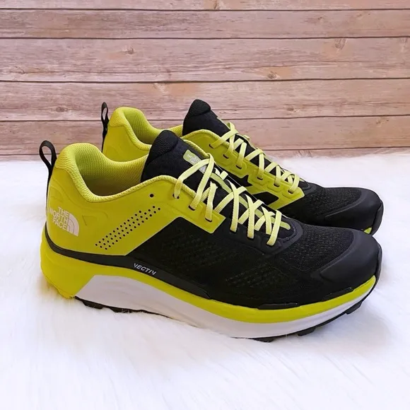 The North Face Men’s VECTIV Enduris Trail Sneakers