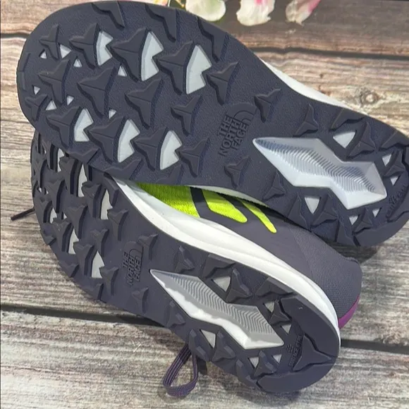 The North Face Women’s Sz 10 VECTIV Eminus Trail Running Shoe • NEW!