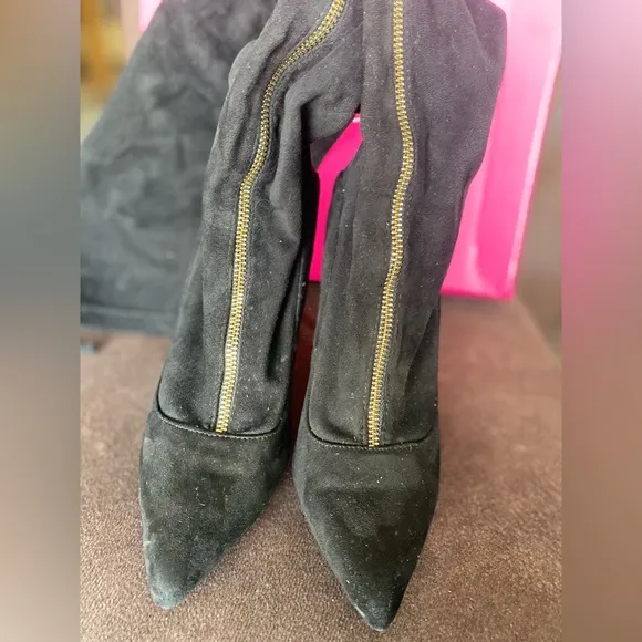 THIGH HIGH BOOTS