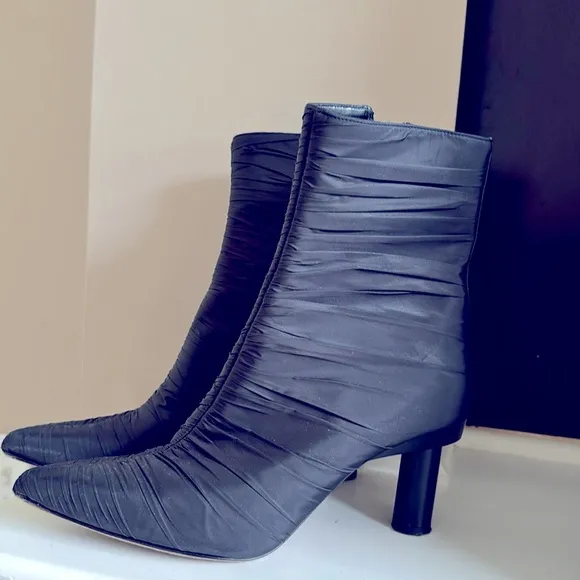 Tibi gorgeous boots size 36 1/2 (6.5 ) Made in Italy
