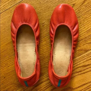 Tieks Flats, Poppy