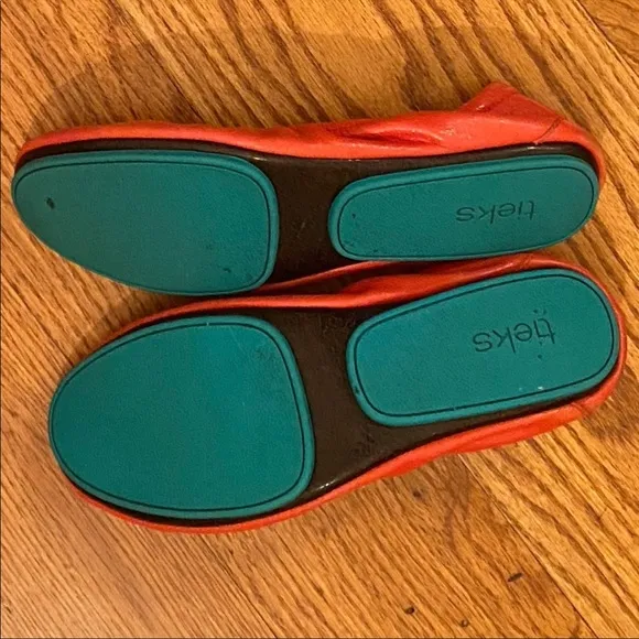 Tieks Flats, Poppy
