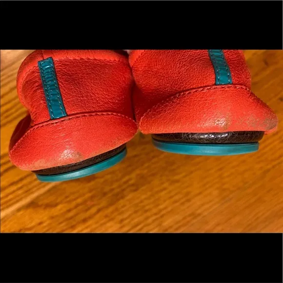Tieks Flats, Poppy