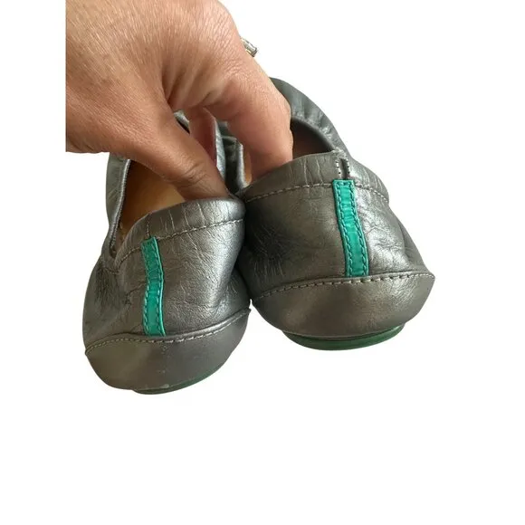 TIEKS Pewter Silver Leather Ballet Flats Size 9