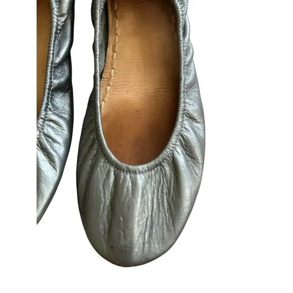 TIEKS Pewter Silver Leather Ballet Flats Size 9