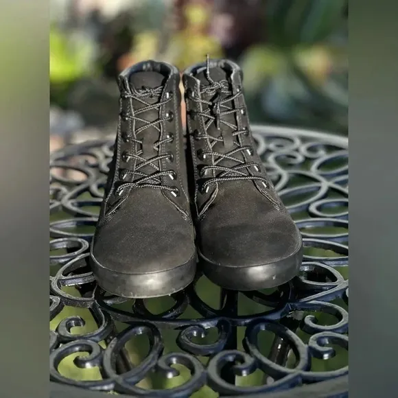 Timberland — Black Dausette Sneaker Boots