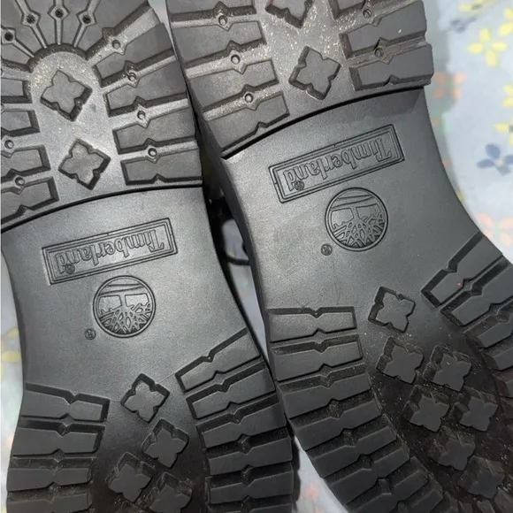 Timberland Black Rugged Boots with Padded Collar