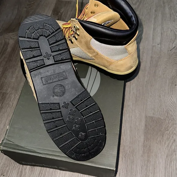 Timberland Field Boots wheat