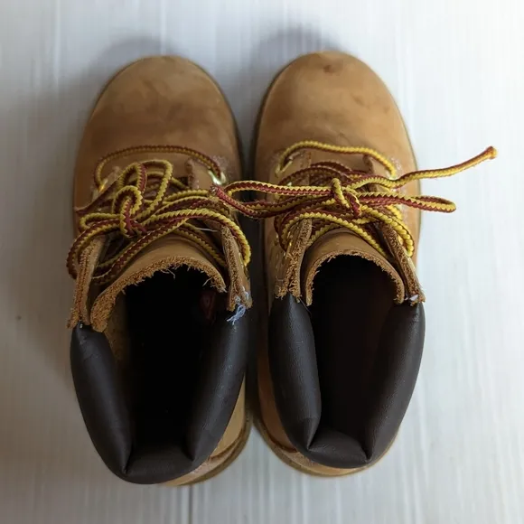 TIMBERLAND wheat high top primaloft boots