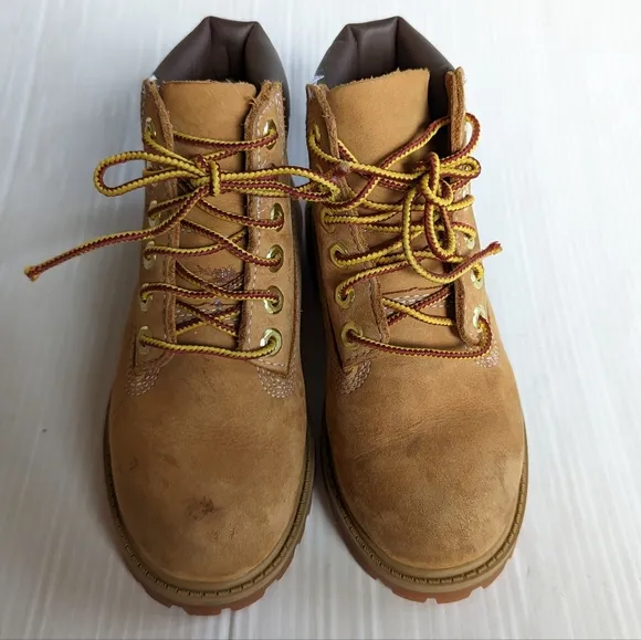 TIMBERLAND wheat high top primaloft boots