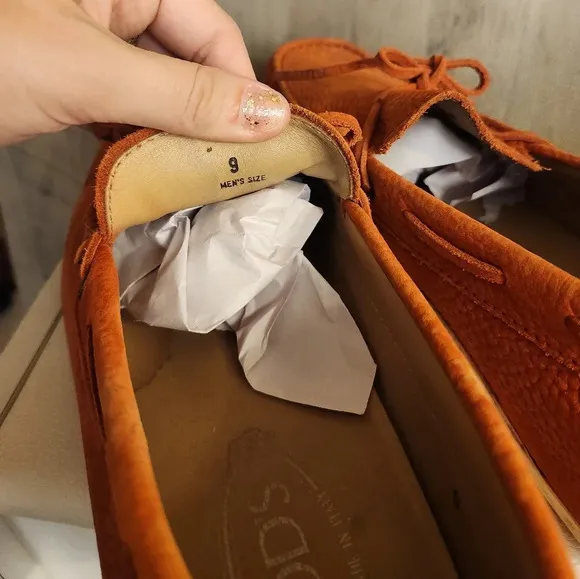 TOD'S Men's Tangerine Pebbled Leather Moccasins Loafers Size 10 US