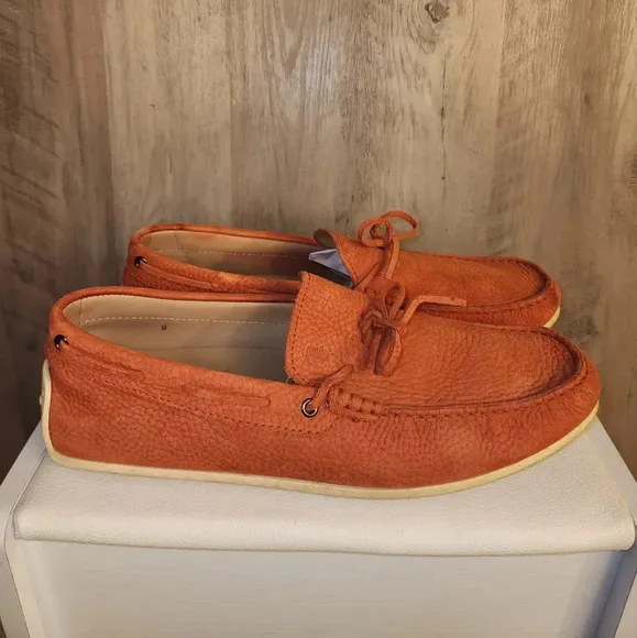 TOD'S Men's Tangerine Pebbled Leather Moccasins Loafers Size 10 US