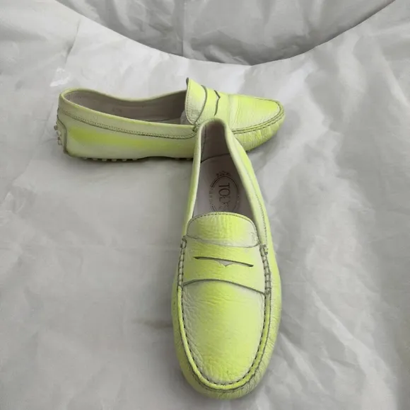 Tod's Neon Two Tone Leather Penny Slip On driving Gommino Loafers size 37.5
