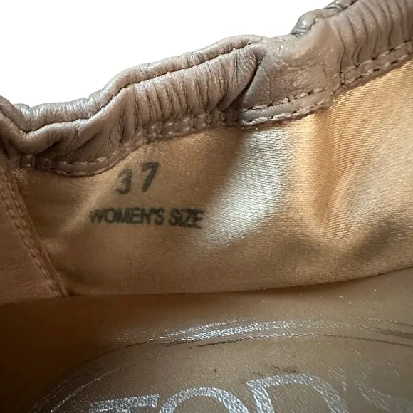 Tod’s | Silver Taupe Leather Scrunch Ballet Flats Size 37