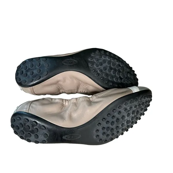 Tod’s | Silver Taupe Leather Scrunch Ballet Flats Size 37