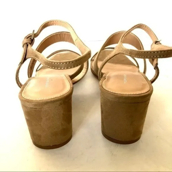 TOOSHOP nude suede sandals