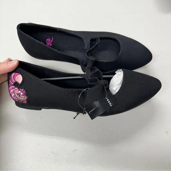 Torrid X Disney Alice In Wonderland Cat Slip On Flats Womens 7.5 Mary Jane Shoes