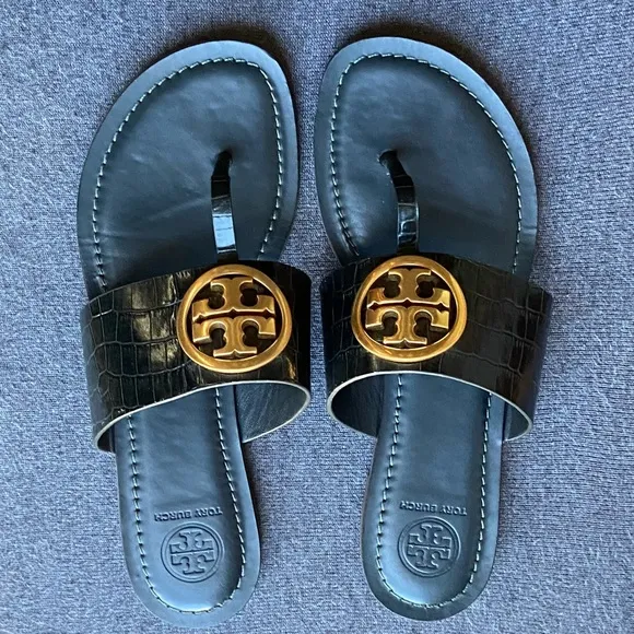 Tory Burch Benton Band flat sandals size 7m.