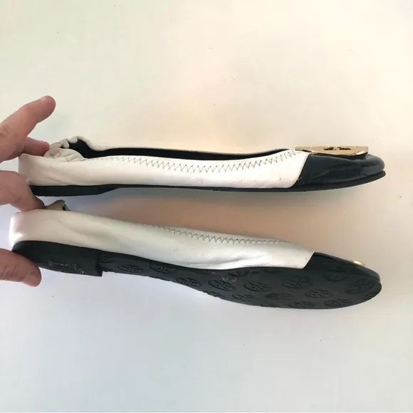 Tory Burch Claire Cap Toe Ballet Flats Black &amp; White with Gold T Logo Women’s 8