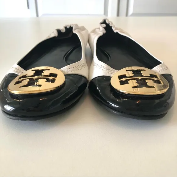 Tory Burch Claire Cap Toe Ballet Flats Black &amp; White with Gold T Logo Women’s 8